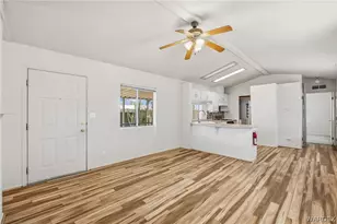 1973 Sea Breeze Ln, Bullhead City, AZ 86442 - Photo 2