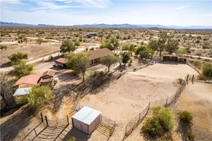 16722 S Lawton Rd, Yucca, AZ 86438 - Photo 2