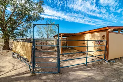 16722 S Lawton Road, Yucca, AZ 86438 - Photo 34