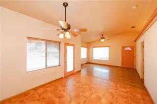 16722 S Lawton Rd, Yucca, AZ 86438 - Photo 8