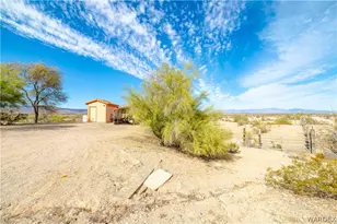 16722 S Lawton Rd, Yucca, AZ 86438 - Photo 54