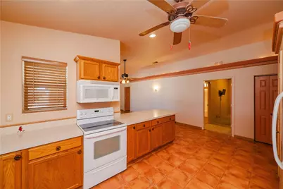 16722 S Lawton Road, Yucca, AZ 86438 - Photo 14