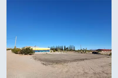 390 E Meadview Boulevard, Meadview, AZ 86444 - Photo 12