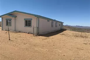 4745 N Smoketree Rd, Golden Valley, AZ 86413 - Photo 26
