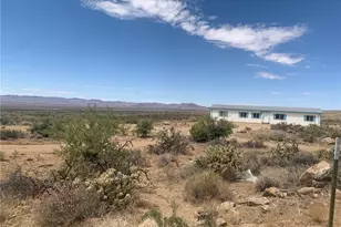 4745 N Smoketree Rd, Golden Valley, AZ 86413 - Photo 38