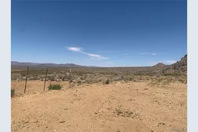 4745 N Smoketree Road, Golden Valley, AZ 86413 - Photo 32