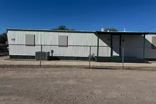 339 Thunderbird Ln, Bullhead City, AZ 86442 - Photo 2