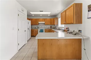 3957 Pueblo Ln, Kingman, AZ 86401 - Photo 6