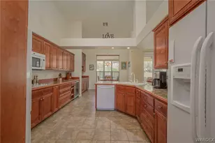 2881 Desert Vista Dr, Bullhead City, AZ 86429 - Photo 12