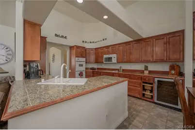 2881 Desert Vista Drive, Bullhead City, AZ 86429 - Photo 8