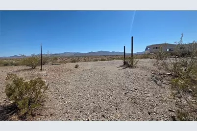 037 Off Franconia, Yucca, AZ 86438 - Photo 12