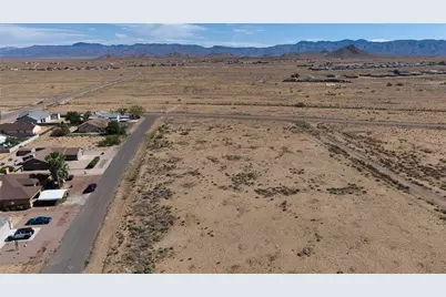 333-13-187 N Larkspur Drive, Kingman, AZ 86401 - Photo 8