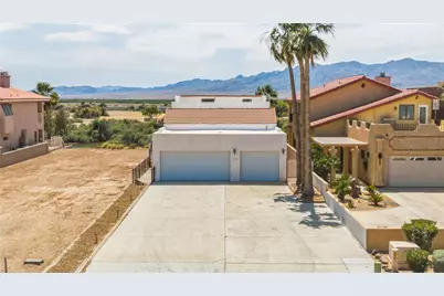 2949 Camino Del Rio, Bullhead City, AZ 86442 - Photo 4