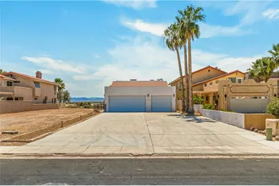 2949 Camino Del Rio, Bullhead City, AZ 86442 - Photo 4