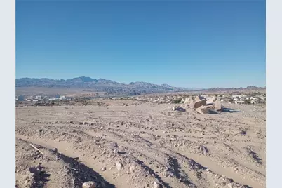 1126 Crystal Point Circle, Bullhead City, AZ 86429 - Photo 4