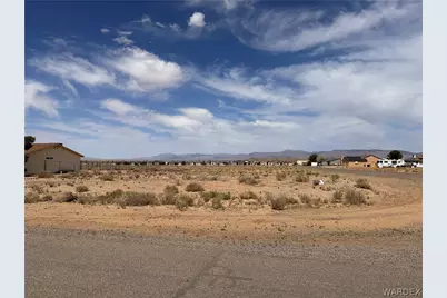 - Superstition and Cerro, Kingman, AZ 86401 - Photo 1