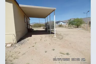 3940 N Avra Road, Golden Valley, AZ 86413 - Photo 12