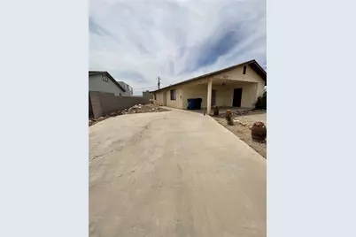 137 Hacienda, Bullhead City, AZ 86429 - Photo 24