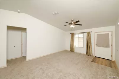 7307 E Winchester Drive, Kingman, AZ 86401 - Photo 4