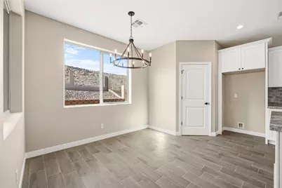 2868 Cactus Bloom Dr Drive, Bullhead City, AZ 86429 - Photo 10