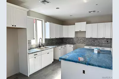 2868 Cactus Bloom Dr Drive, Bullhead City, AZ 86429 - Photo 6
