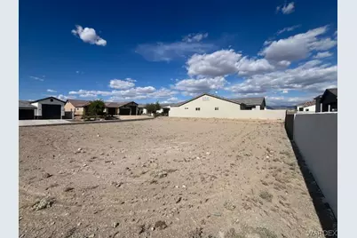 2374 E Gibraltar Drive, Fort Mohave, AZ 86426 - Photo 10