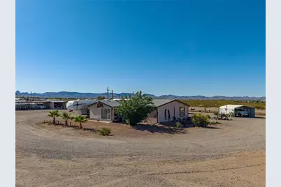 1105 S Cibola Road, Golden Valley, AZ 86413 - Photo 4