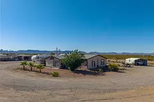 1105 S Cibola Rd, Golden Valley, AZ 86413 - Photo 4