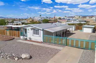1677 Rio Vista Dr, Bullhead City, AZ 86442 - Photo 2