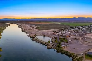 1881 E Winter Haven Dr, Mohave Valley, AZ 86440 - Photo 58