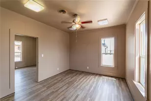 310 E Oak St, Kingman, AZ 86401 - Photo 20