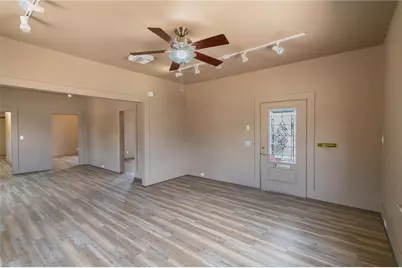 310 E Oak Street, Kingman, AZ 86401 - Photo 10