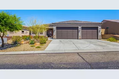 2653 Port Isabel Way, Bullhead City, AZ 86429 - Photo 2