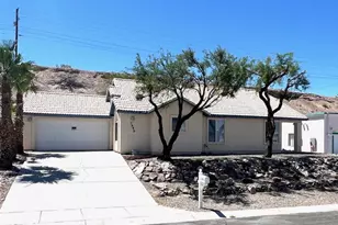 2448 S Ridge Ave, Bullhead City, AZ 86429 - Photo 2