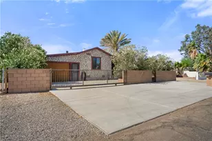 1030 Papago Dr, Bullhead City, AZ 86442 - Photo 2