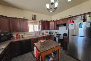 1370 W Campanile Dr, Meadview, AZ 86444 - Photo 14