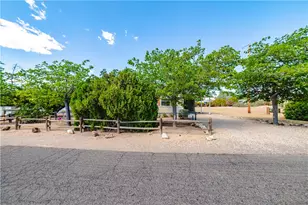 3003 Hualapai Mtn Space One Rd, Kingman, AZ 86401 - Photo 44