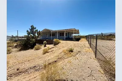 340 W Havasu Lane, Meadview, AZ 86444 - Photo 2