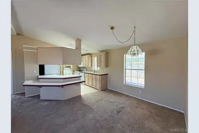340 W Havasu Lane, Meadview, AZ 86444 - Photo 14