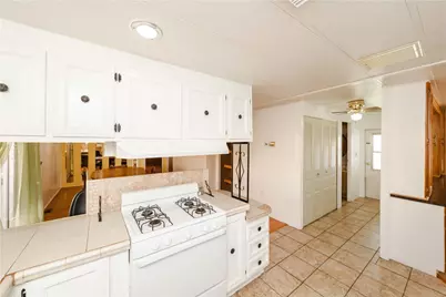 863 Holly Street, Bullhead City, AZ 86442 - Photo 12