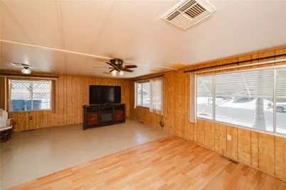 863 Holly Street, Bullhead City, AZ 86442 - Photo 4