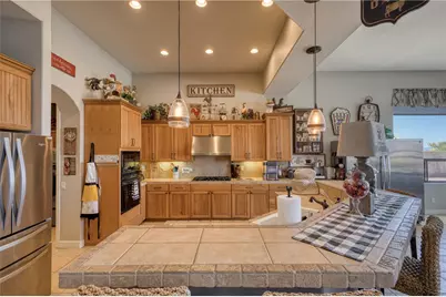 1215 Inverness, Bullhead City, AZ 86429 - Photo 8