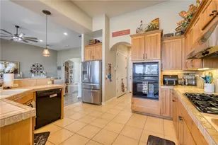 1215 Inverness Ct, Bullhead City, AZ 86429 - Photo 10
