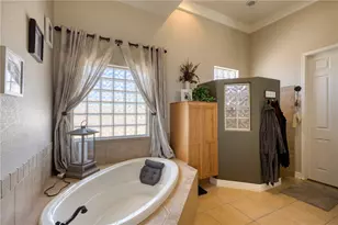 1215 Inverness Ct, Bullhead City, AZ 86429 - Photo 24