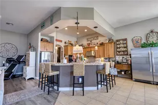 1215 Inverness Ct, Bullhead City, AZ 86429 - Photo 6