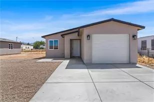 3734 E Thompson Ave, Kingman, AZ 86409 - Photo 1