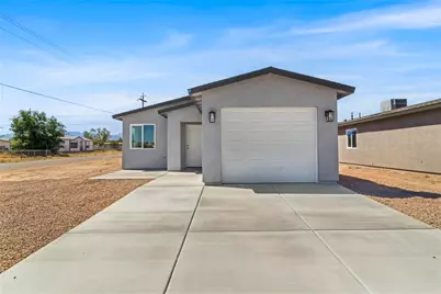 3746 Thompson Avenue, Kingman, AZ 86409 - Photo 1