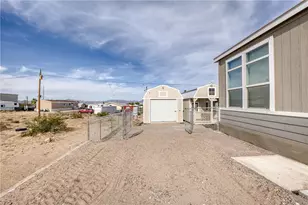 12797 S Concho Dr, Topock, AZ 86436 - Photo 6