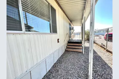 945 Holly Street, Bullhead City, AZ 86442 - Photo 30