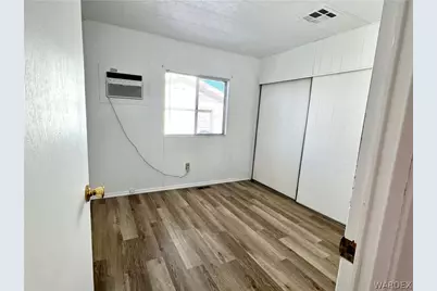 945 Holly Street, Bullhead City, AZ 86442 - Photo 16
